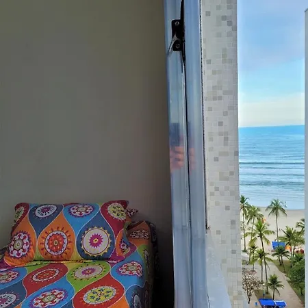 Apto Pe Na Areia Praia Das Pitangueiras - Centro Guaruja Exterior photo